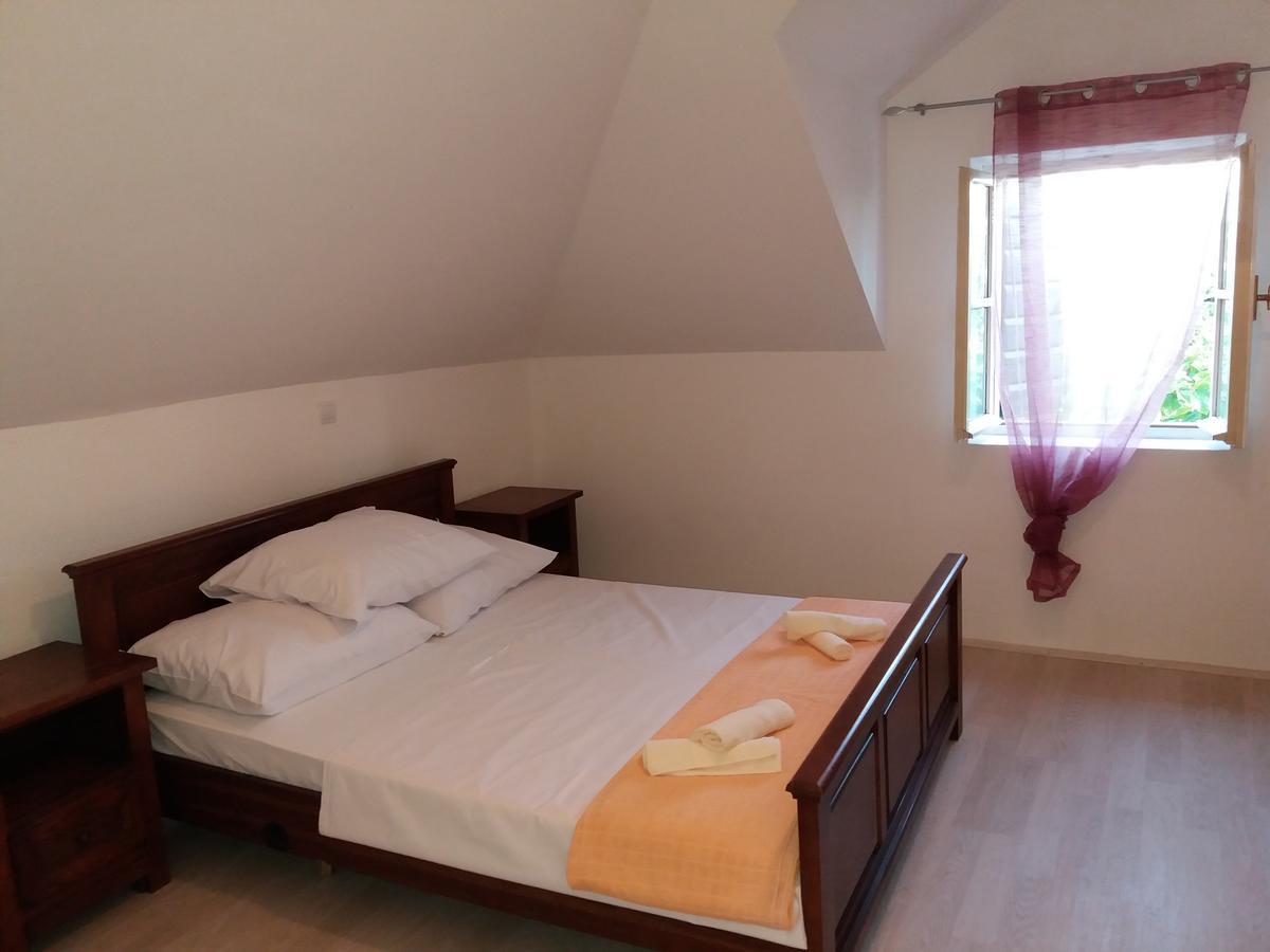 Apartman Marina Krvavica Ngoại thất bức ảnh